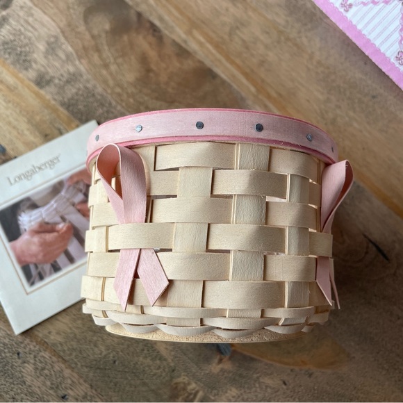 Longaberger Horizon of Hope basket - Picture 3 of 4